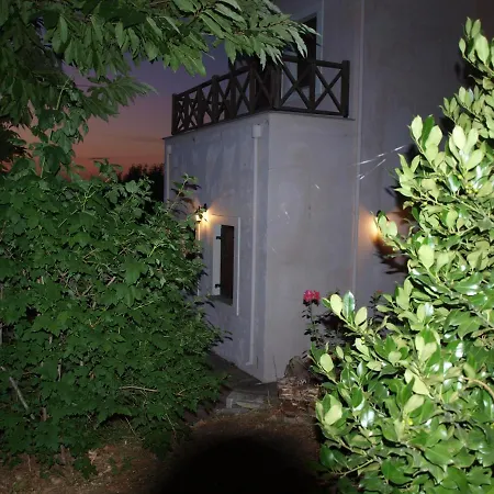 Lilly's House - Detached Villa